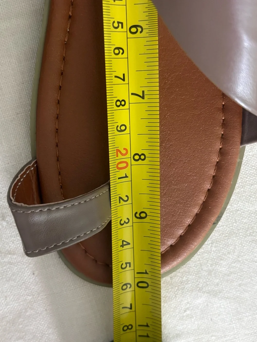 JUTY Toe Loop Ankle Strap Flat Sandals Women Size 10 Gladiator Comfor See Photo